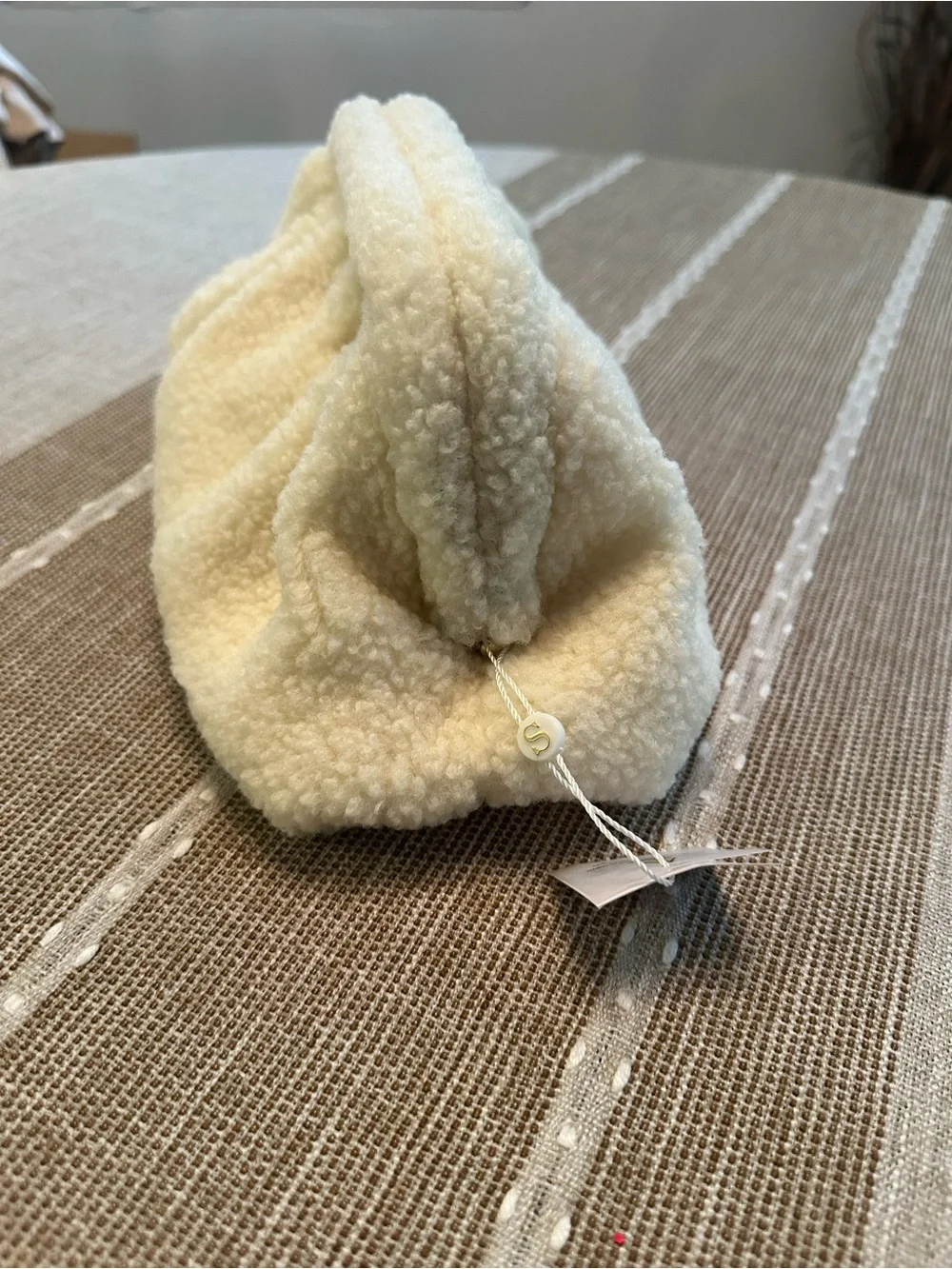 Shiraleah Sherpa clutch ivory white teddy fluffy cloud dumpling makeup pouch bag
